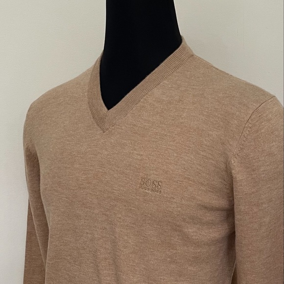 New Hugo Boss Sweater V Neck Beige Camel Wool Pullover Sweater
